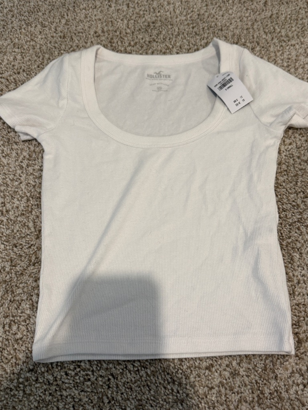 Hollister White Ribbed Scoop Neck Short Sleeve Top